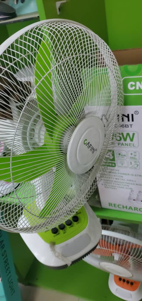 CAFINI Solar-Powered Stand Fan